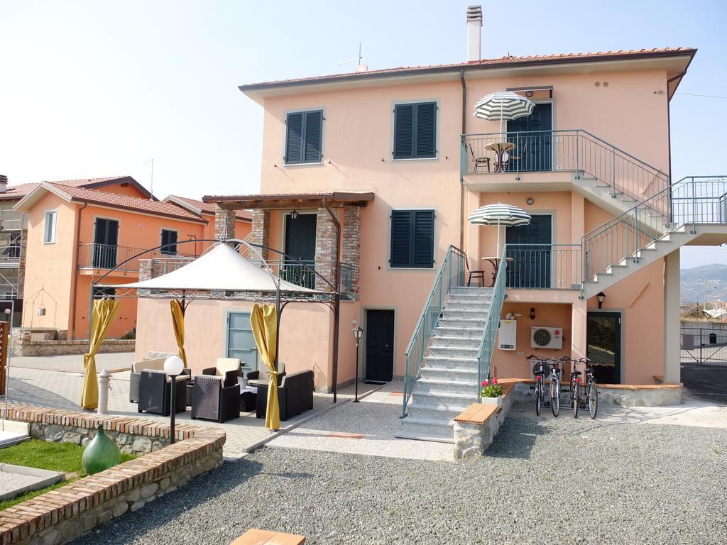 La Fonda Casa Vacanze-Appartamenti Con Piscina Santo Stefano di Magra Oda fotoğraf